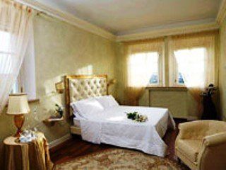 Matilde Di Canossa Golf Spa & Hotel Resort Reggio Emilia Exterior photo